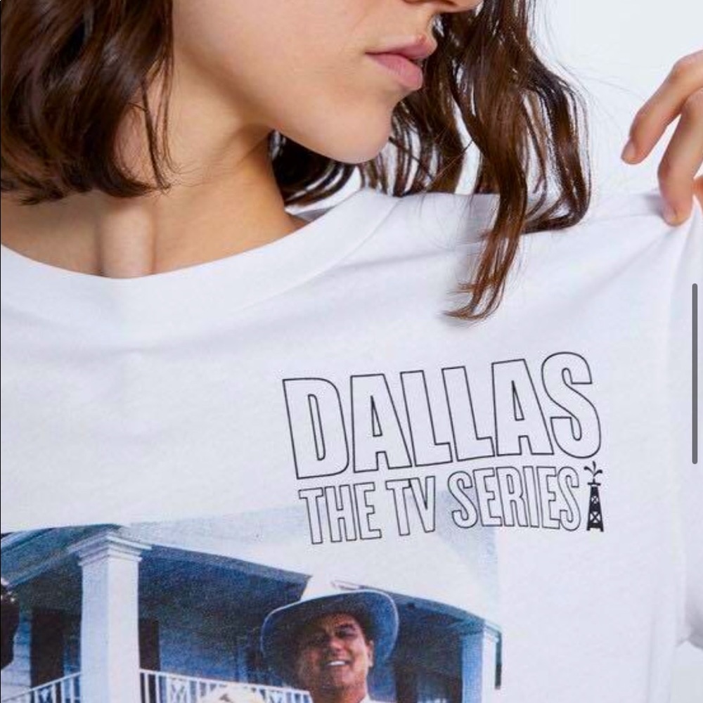 zara Dallas TV series TSHIRT size M
